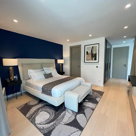 아파트 Newly Built Luxury In Zrnovo Bay *