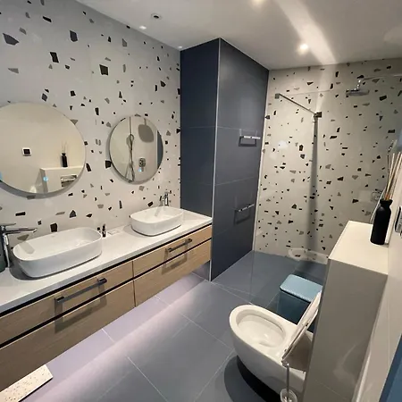 Newly Built Luxury In Zrnovo Bay * 코츌라