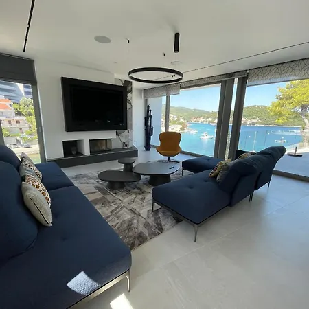 Newly Built Luxury In Zrnovo Bay